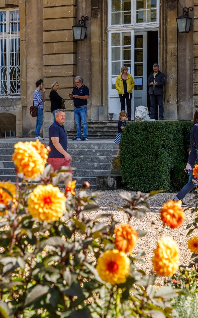 Château de la Grange - Cour