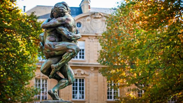 Square Jean-Marie Pelt - Statue Union - Thionville